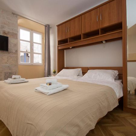 Old Town Apartments Корчула Экстерьер фото