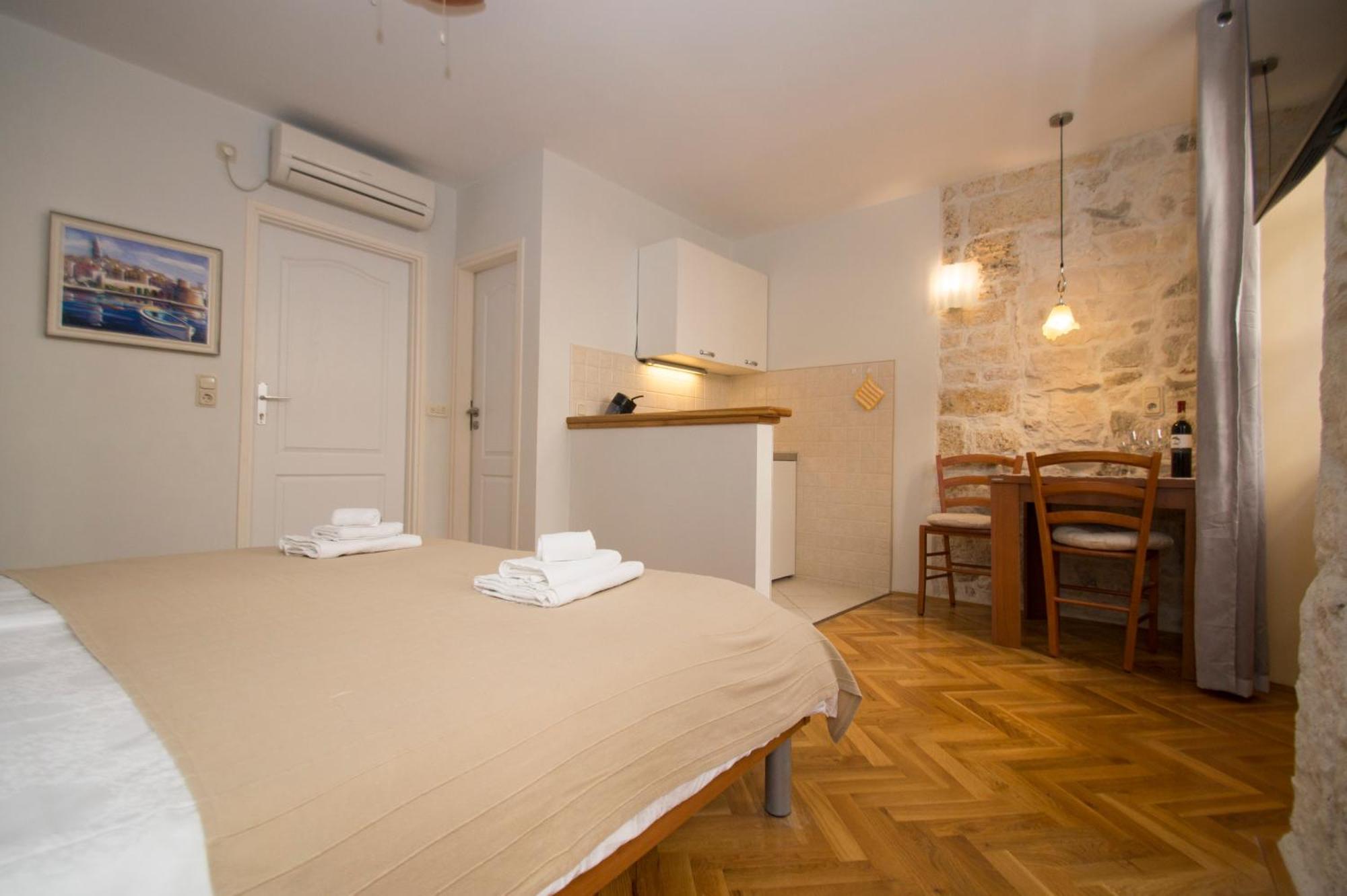 Old Town Apartments Корчула Экстерьер фото